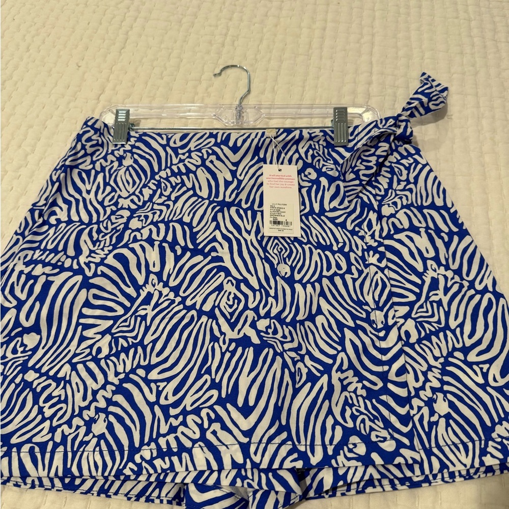 Lilly Pulitzer Blue and White Skorts with Zebra Print